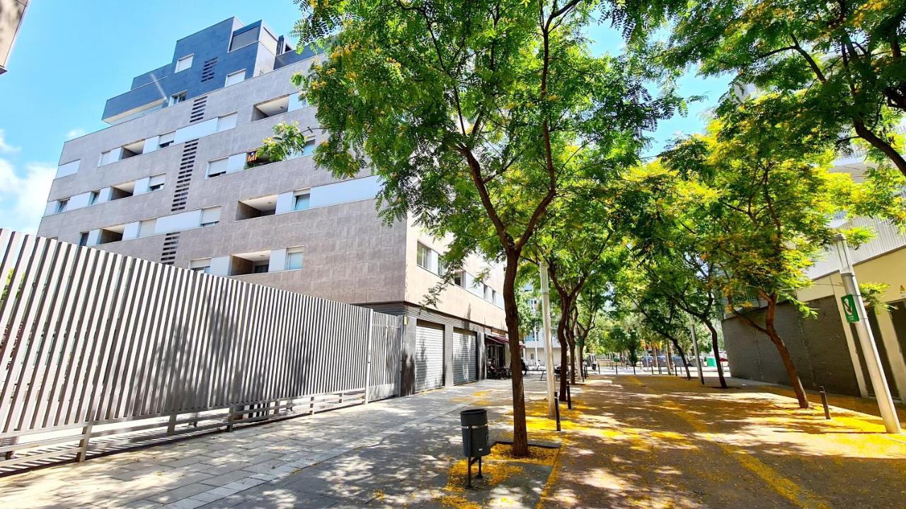 Forum-Ccib-Relax Flats Sant Adria de Besos Exterior photo